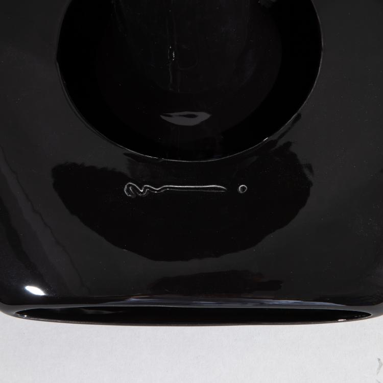 Bild 1 zu Objekt, 2 Vasen Modell Sci-Fi, Marc Newson, Cor Unum, den Bosch, K-17 609