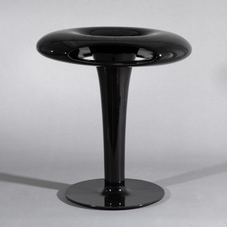 Bild 10 zu Objekt, 2 Vasen Modell Sci-Fi, Marc Newson, Cor Unum, den Bosch, K-17 609