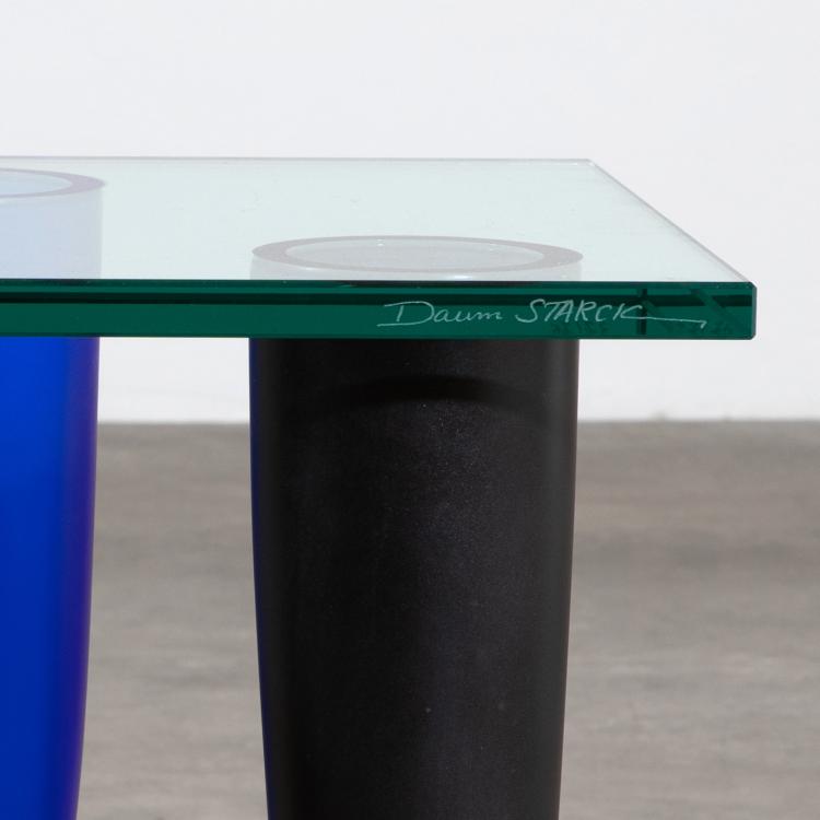 Bild 2 zu Objekt, Limitierter Coffee Table / Vase Modell Troi &Eacute;tranget&eacute;s sous un mur 37/75, Philippe Starck, Daum, K-17 645