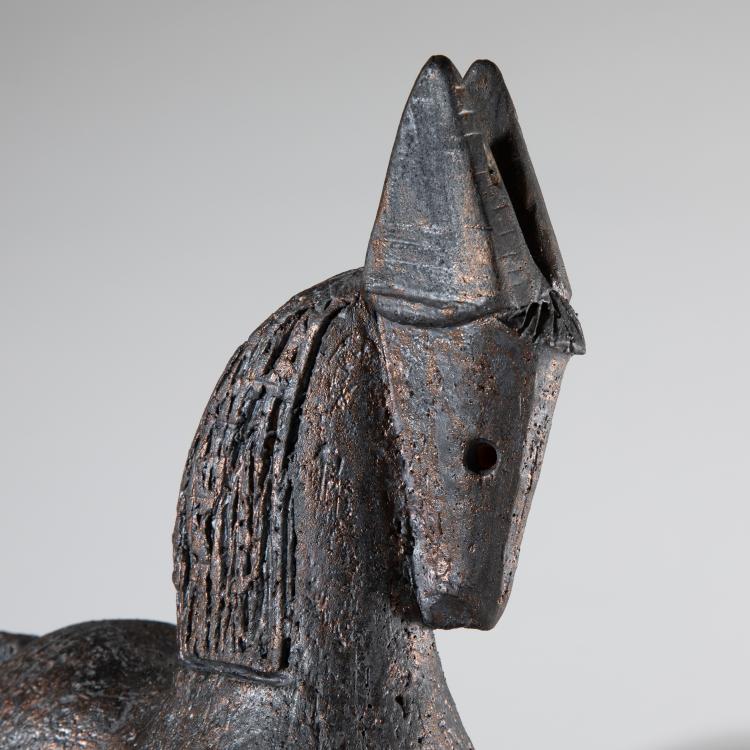 Bild 1 zu Objekt, Majolikafigur 'Pferd', Pouchin, Atelier, K-17 200