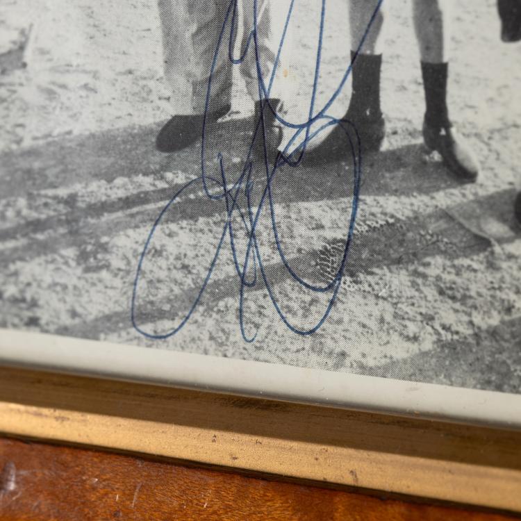 Bild 9 zu Objekt, Konvolut von 6 Autographen, gerahmt, K-17 92