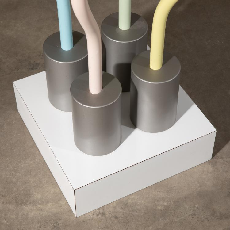 Bild 2 zu Objekt, Stehtisch Modell Le Strutture Tremano, Ettore Sottsass, Kumewa, K-17 560