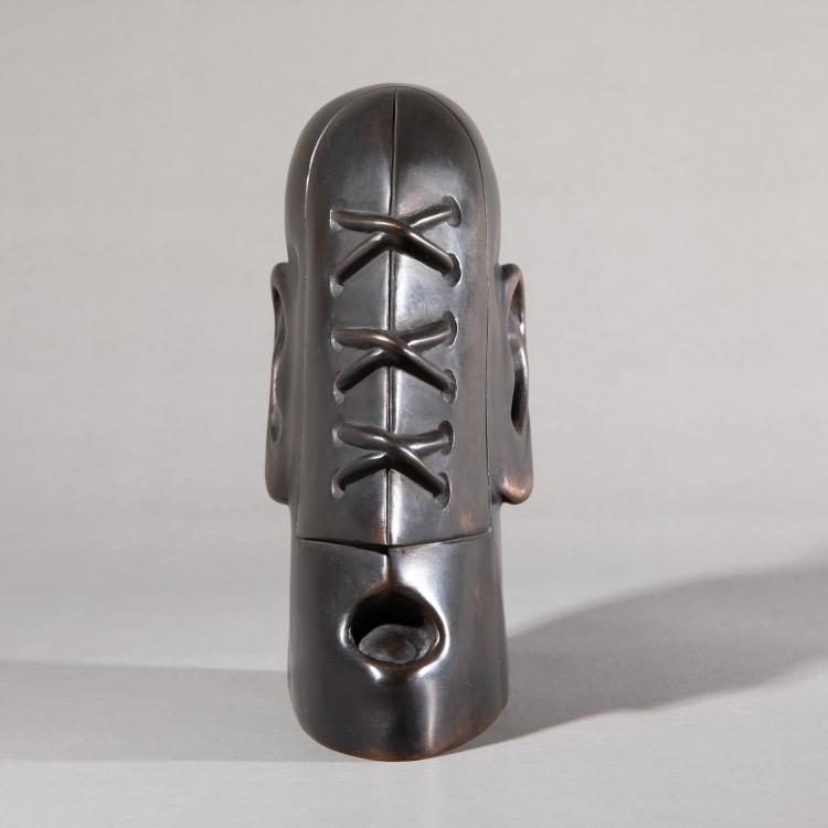 Bild 2 zu Objekt, Skulptur 'Kleiner Verschn&uuml;rter Kopf II', 1978, Rainer Kriester, Giesserei Zimmer, Hermannsburg, K-17 235