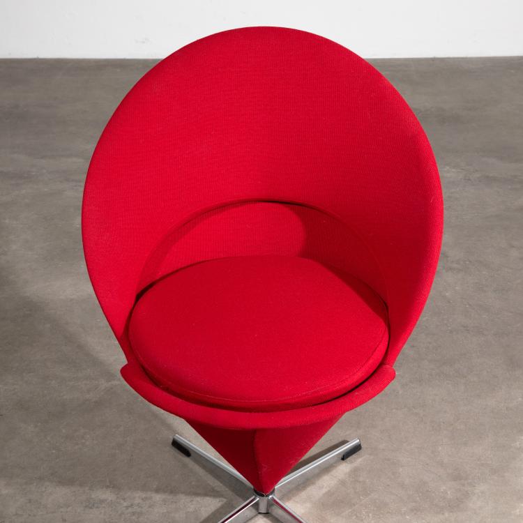 Bild 1 zu Objekt, Drehstuhl Modell Cone Chair, Verner Panton, Gebr&uuml;der Nehl, B&uuml;nde, K-17 492