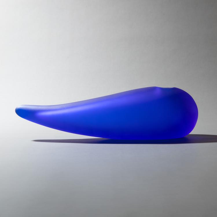 Bild 2 zu Objekt, Vase Modell Etranget&eacute;, Philippe Starck, Daum, Paris, K-17 646