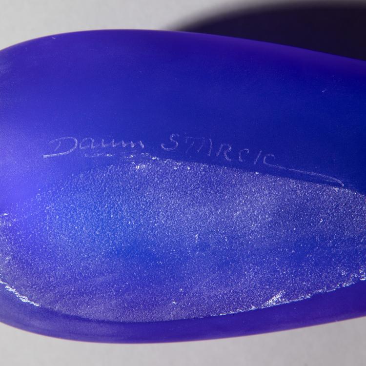 Bild 4 zu Objekt, Vase Modell Etranget&eacute;, Philippe Starck, Daum, Paris, K-17 646