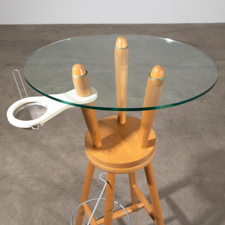 Bild 2 zu Objekt, Prototyp Ablagetisch Modell Rhine, Gerard Taylor,Daniel Weil, anthologie Quartett, K-17 571