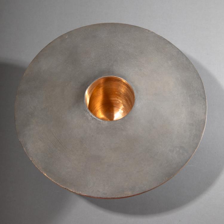 Bild 1 zu Objekt, Limitierte Bronzevase CAP 53B, Angelo Mangiarotti, Agapecasa, Mantova, K-17 507