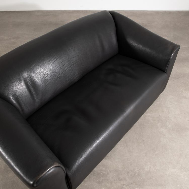 Bild 1 zu Objekt, Zweiersofa Modell DS-47, Gruppe de Sede Design Team, De Sede Klingnau, K-17 447