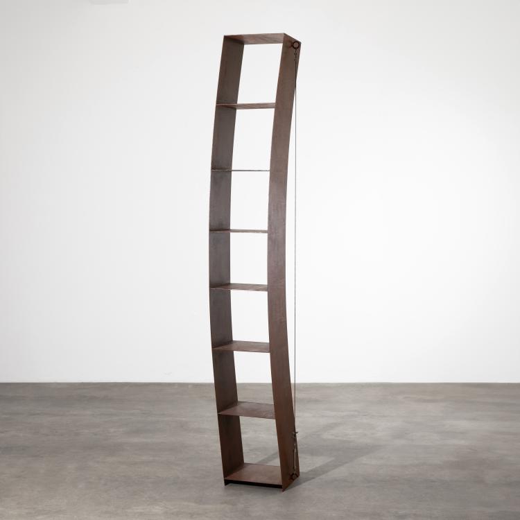 Hauptbild zu Objekt, Spezielle Ausf&uuml;hrung des Regals Modell Verspanntes Regal, Wolfgang Laubersheimer, Pentagon, K-17 584