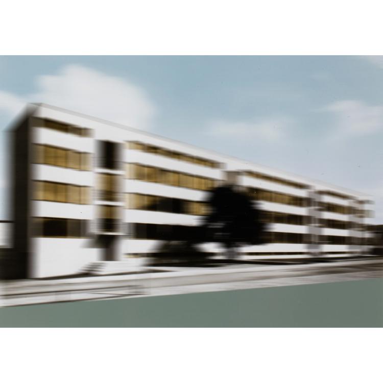 Hauptbild zu Objekt, Photograph 'Bauhaus House, whs 01', 2001, Thomas Ruff, K-17 346