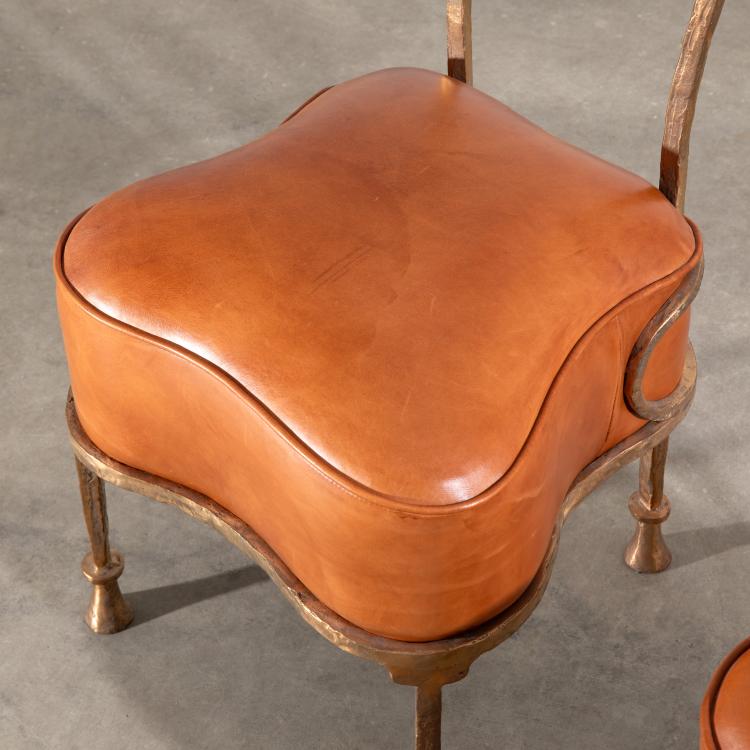 Bild 2 zu Objekt, 2 niedrige St&uuml;hle / Chauffeuses Modell Osselet, Eric Schmitt, Studio Eric Schmitt, 