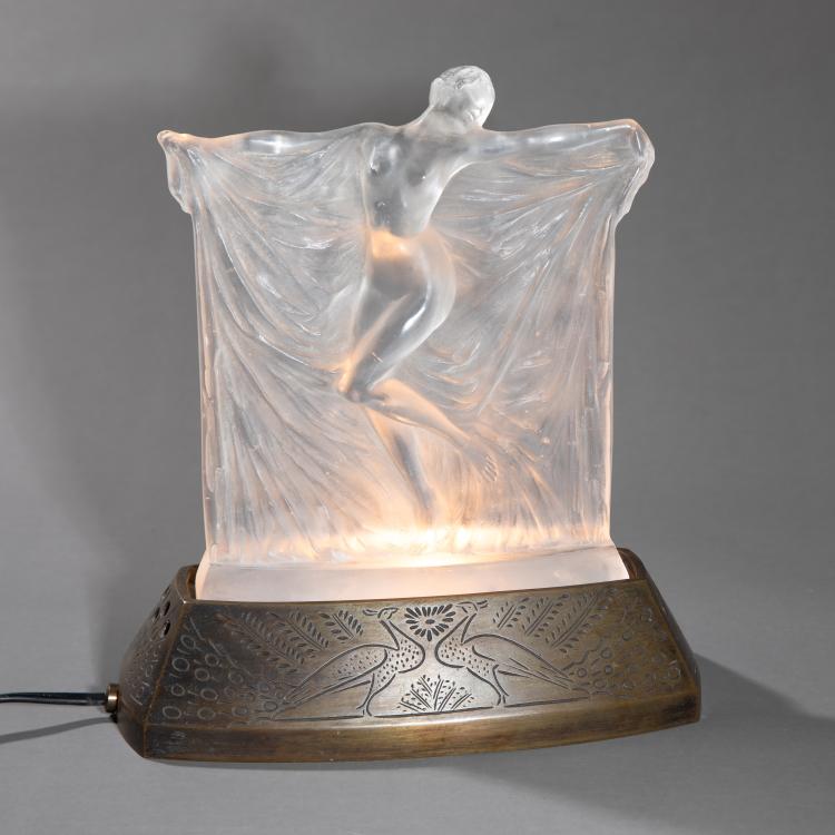 Hauptbild zu Objekt, Tischleuchte 'Suzanne', Ren&eacute; Lalique, Lalique, Wingen-sur-Moder, K-17 60