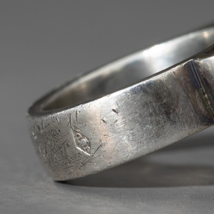 Bild 3 zu Objekt, Ring, Jean Despr&eacute;s, Despr&eacute;s, Jean, K-17 141