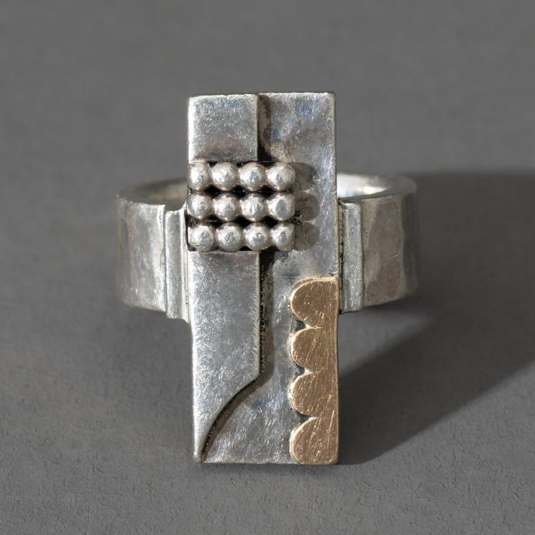 Bild 1 zu Objekt, Ring, Jean Despr&eacute;s, Despr&eacute;s, Jean, K-17 140