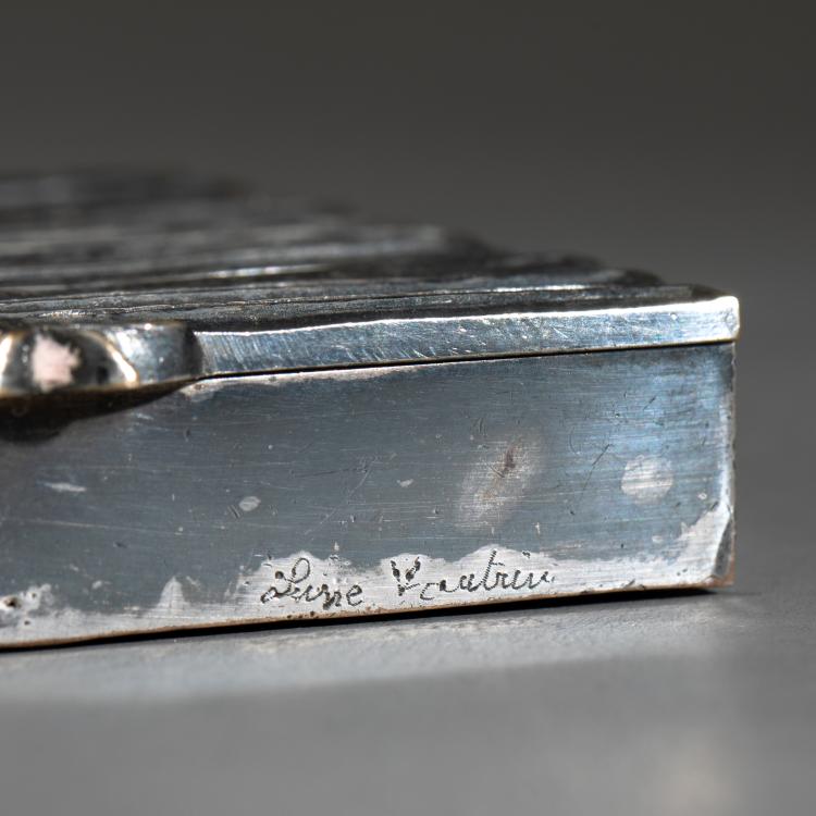 Bild 5 zu Objekt, Puderdose, Line Vautrin, K-17 136