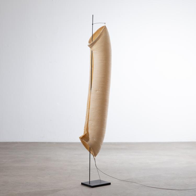 Bild 1 zu Objekt, Stehleuchte Modell Babadul aus der MaMo Nouchies Serie, Ingo Maurer,Dagmar Mombach, Ingo Maurer GmbH, K-17 603