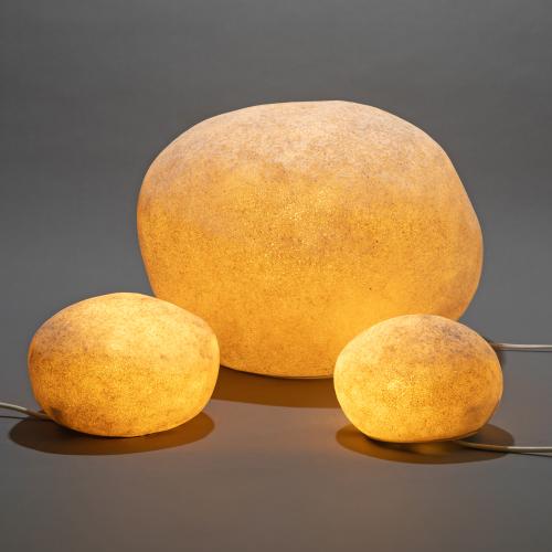 3 Bodenleuchten Modell Moon Rock Lamp / Dora