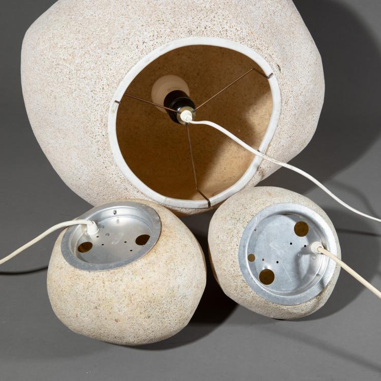 Bild 2 zu Objekt, 3 Bodenleuchten Modell Moon Rock Lamp / Dora, Andr&eacute; Cazenave, Roland Jamois, Disderot, K-17 442