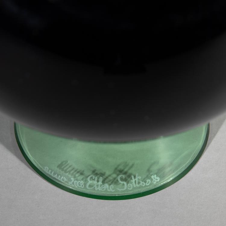 Bild 3 zu Objekt, Vase Modell Yemen, Ettore Sottsass, Venini Murano, K-17 575