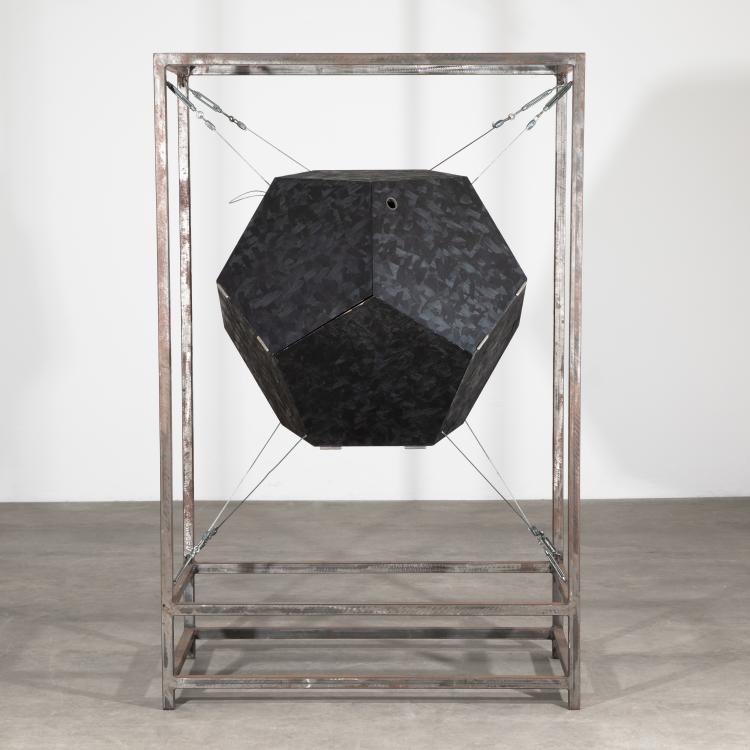 Bild 3 zu Objekt, Unikat Vitrine / Schrank Modell Pentagon-Dodekaeder, Christoph R. Siebrasse, Confrontation: Art + Design, Siebrasse, Schenk und Weingarten, 