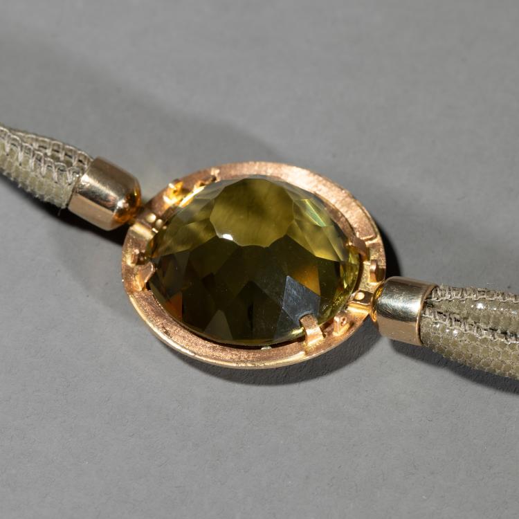 Bild 2 zu Objekt, Lederstirnband f&uuml;r Pferde mit Citrin, Deutschland/Germany, K-17 151