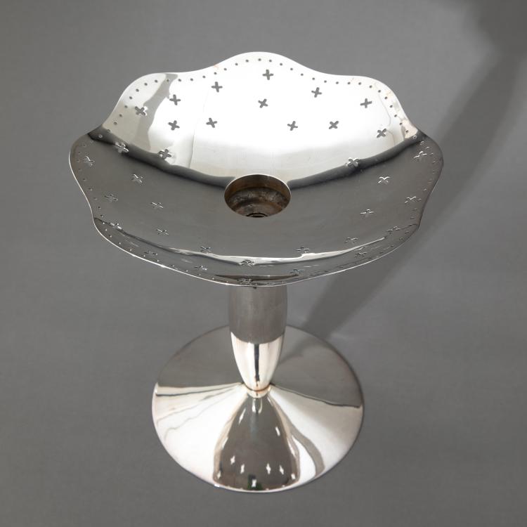 Bild 3 zu Objekt, Tafelausatz / Fu&szlig;schale Modell Odette, Bořek &Scaron;&iacute;pek, Driade, K-17 631
