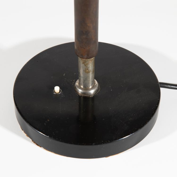 Bild 1 zu Objekt, Desk lamp model Goethe, Christian Dell, B&uuml;nte & Remmler, Frankfurt, K-18 394