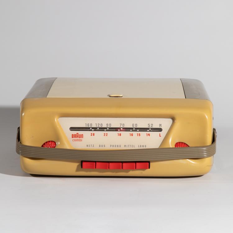 Bild 1 zu Objekt, Portable Combi Radio and Turntable Combo, Wilhelm Wagenfeld, Braun AG, Frankfurt am Main, K-18 423