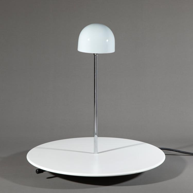 Bild 1 zu Objekt, Table lamp model Nemea, Vico Magistretti, Artemide, Mailand, K-18 634