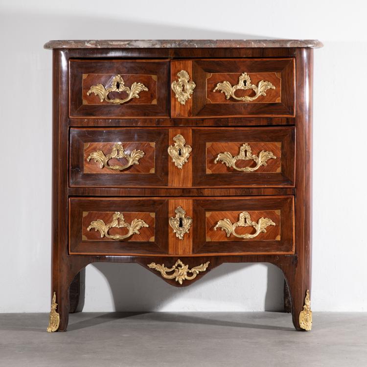 Bild 1 zu Objekt, Kleine Kommode Louis XV., 