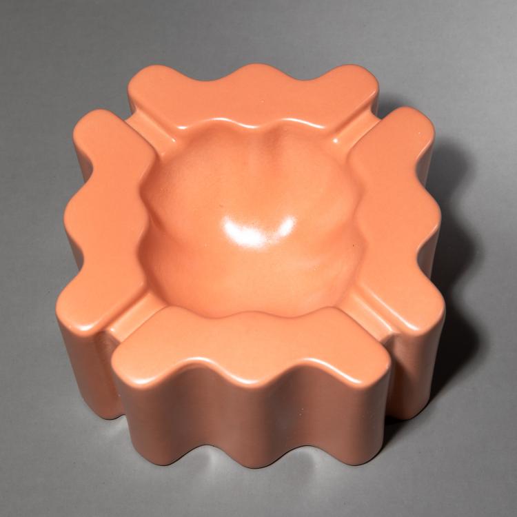 Bild 1 zu Objekt, Ashtray model Y39, Ettore Sottsass, Bitossi, Montelupo, K-18 619