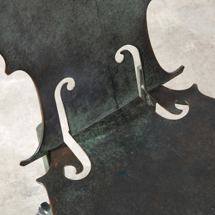 Bild 1 zu Objekt, 2 St&uuml;hle Modell Cello, Armand Fernandez (Arman), Gie&szlig;erei Bocquel, 