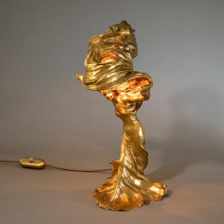 Bild 3 zu Objekt, Tischlampe 'La danse, la Loie Fuller', Modell f&uuml;r die Pariser Weltausstellung, 1900, Raoul-Fran&ccedil;ois Larche, 