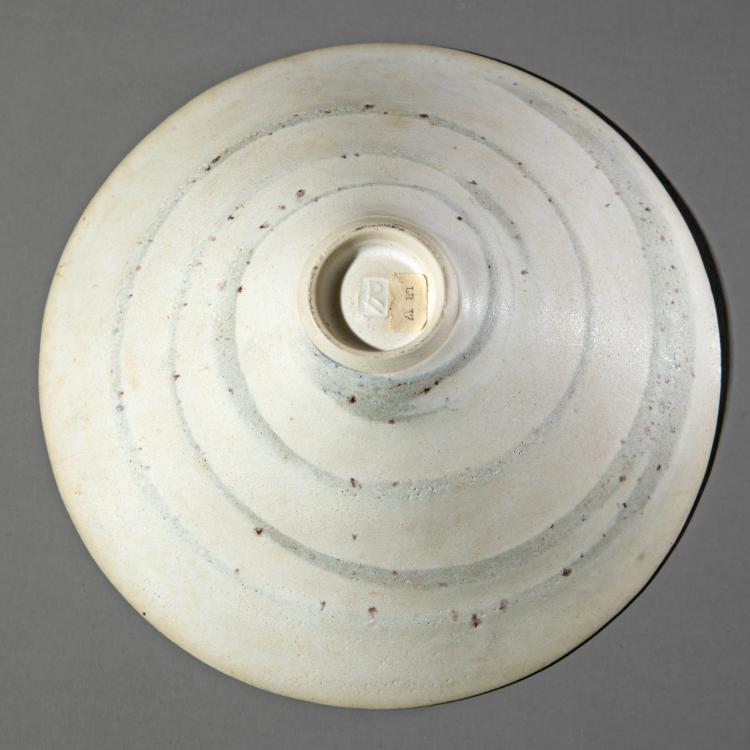 Bild 4 zu Objekt, Schale mit Spiraldekor, um 1970, Lucie Rie, 