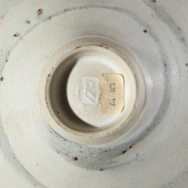 Bild 5 zu Objekt, Schale mit Spiraldekor, um 1970, Lucie Rie, 